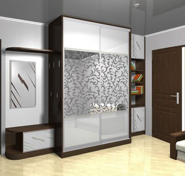 Lemari dengan Jendela Kaca Berpola